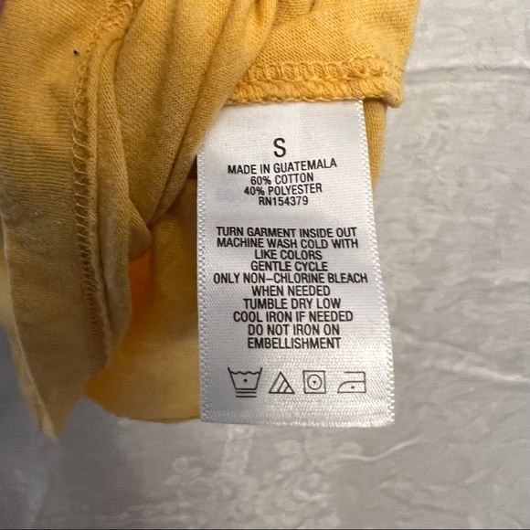 Free State woman’s T-shirt. Size Small Yellow - Picture 7 of 8